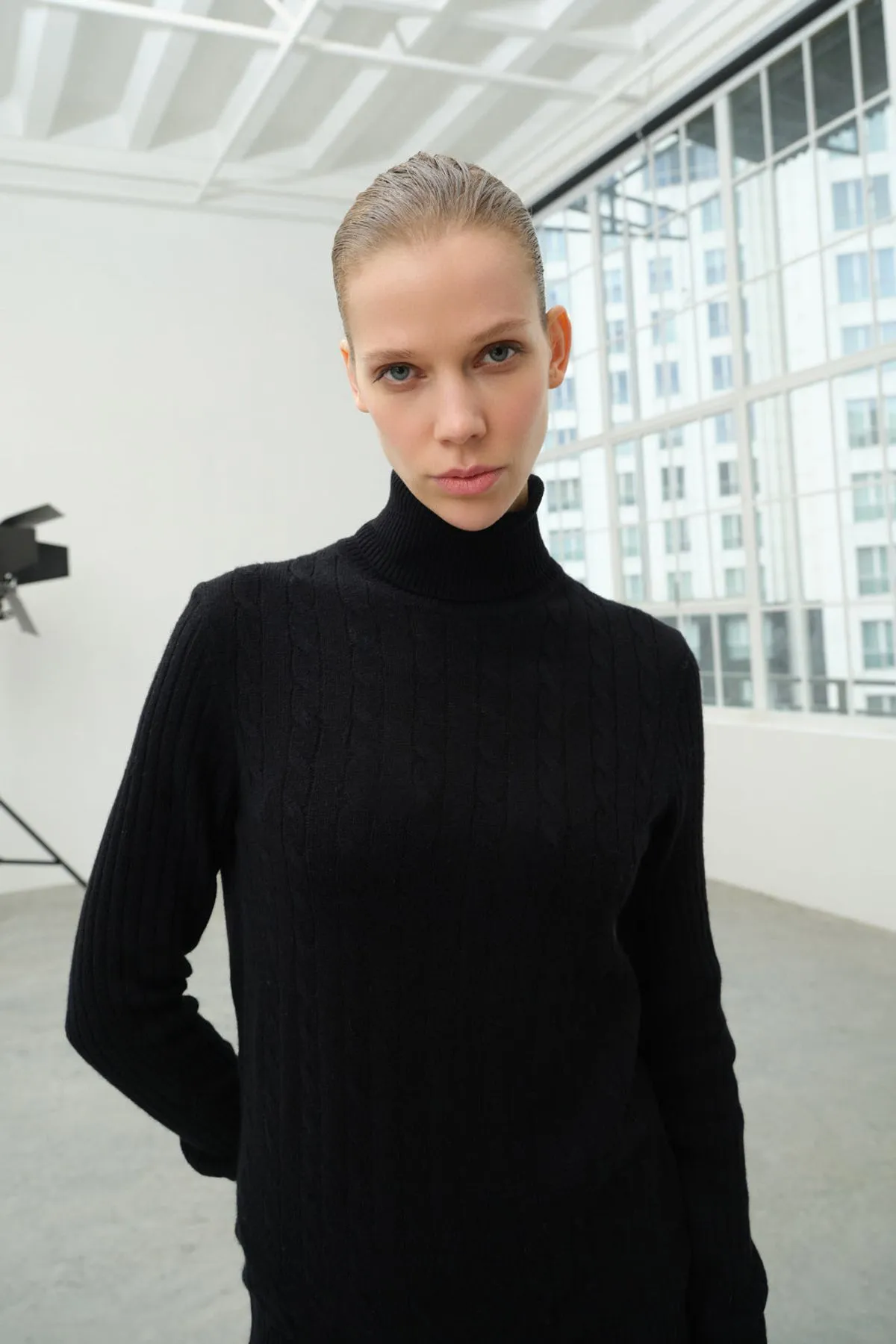 Black Cashmere and Wool Amelia Turtleneck Women's Sweater