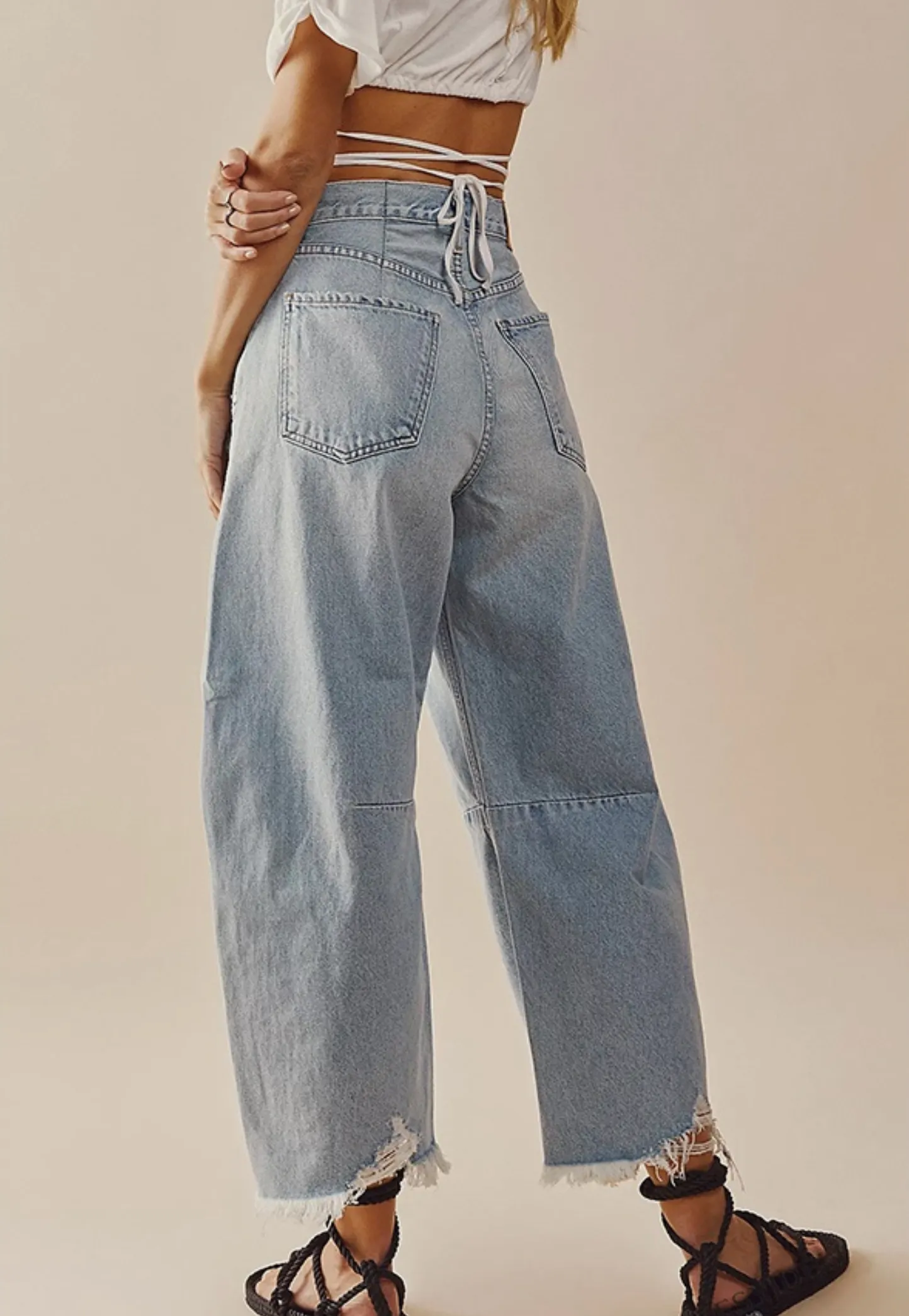 Light Wash Cropped Wide Leg Jeans