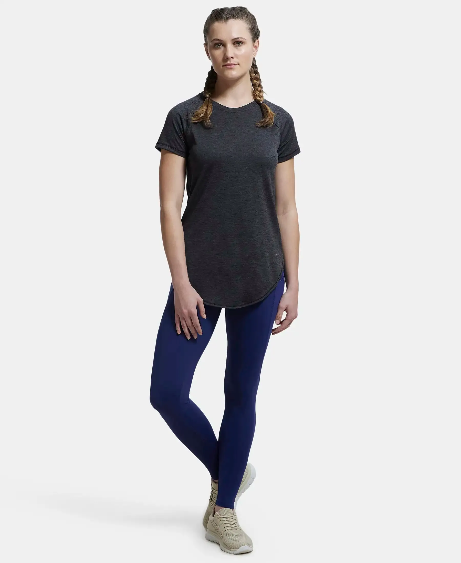 Microfiber Fabric Relaxed Fit Solid Curved Hem Styled Half Sleeve T-Shirt - Black